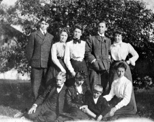 The Armstrong Family, c.1910. Front row, left to right: Maitland Armstrong, Helen Armstrong, Hamilton Armstrong, Margaret Armstrong.